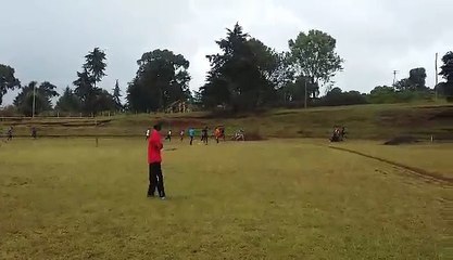 Manu à Iten pour un entrainement avec les Kenyans !