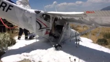 Burdur'da Eğitim Uçağı Zorunlu İniş Yaptı