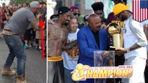 Cavs parade: excited fan eats horse poop at NBA championship celebration in Cleveland - TomoNews