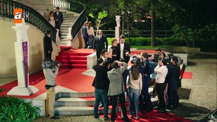 Rengarenk 1. bölüm izle fragman