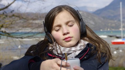 10 Surprising Ways Music Can Be Bad For You