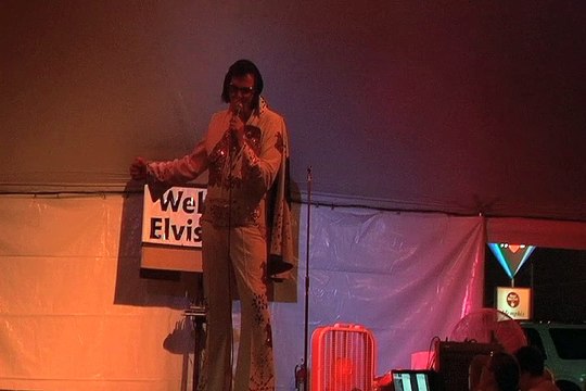 Norm Bakker sings 'If I Can Dream' Elvis Week 2007