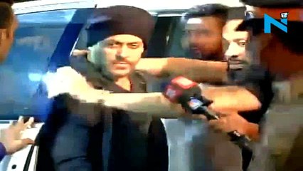 This is how Salman Khan reacts when asked if he would apologize for rape comment