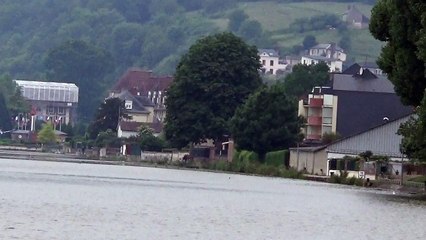 La Seine, le jour du pic de crue, le dimanche 5 juin 2016, juste avant Caudebec en Caux.