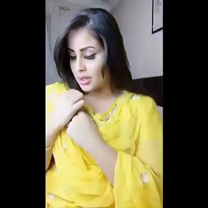 she sings Well home made 2016