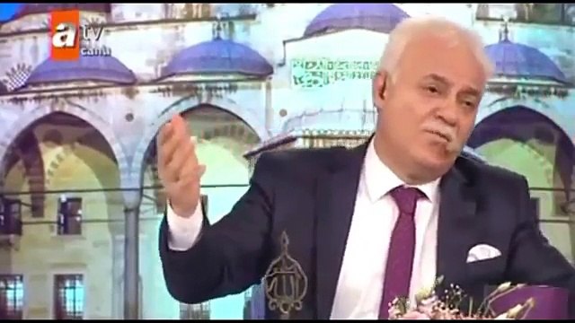 Nihat Hatipoğlu ile Dalga Geçen Kadın İzleyici