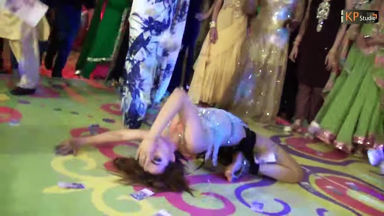 BRAND NEW RIMAL ALI MUJRA AT DANCE PARTY 2016 -