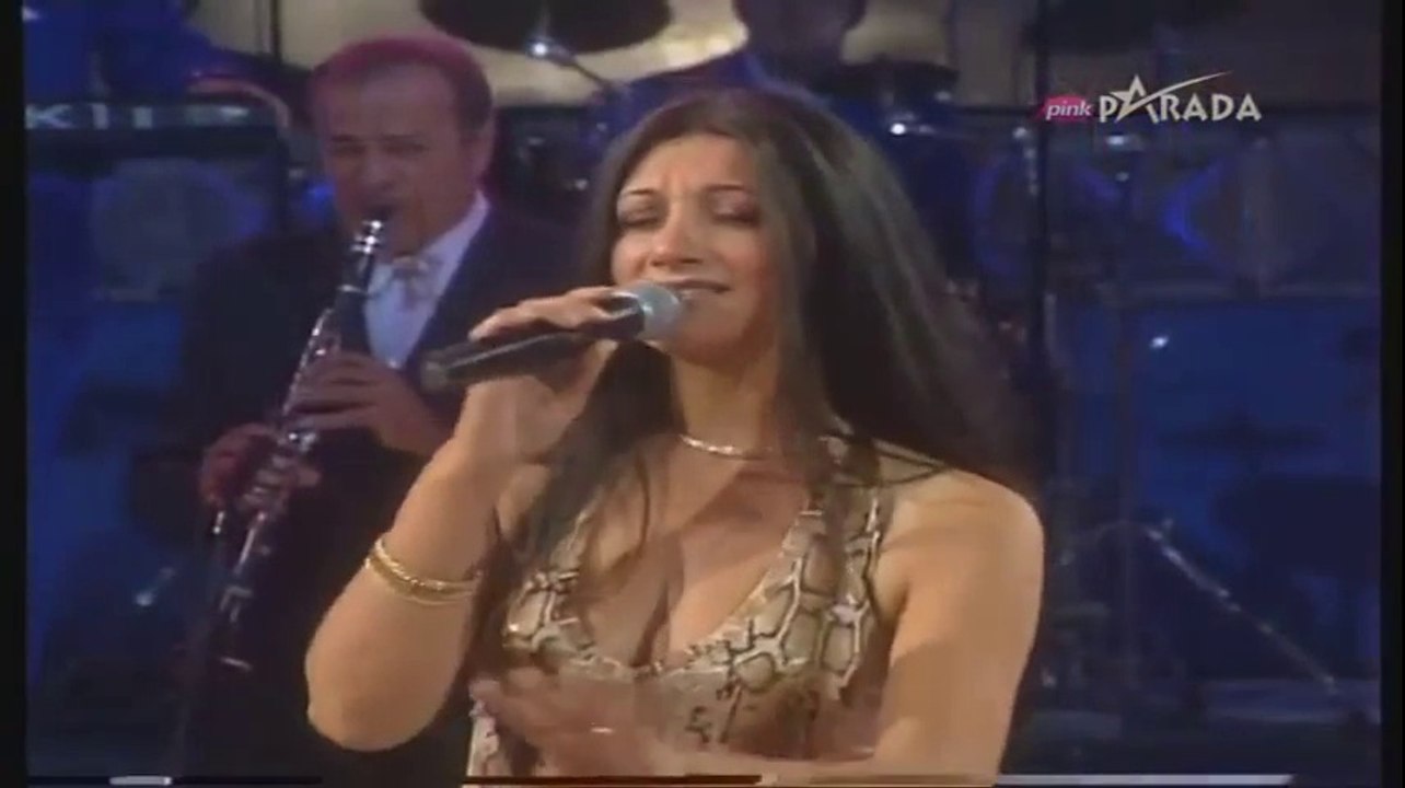 Vera Nesic - A gde smo ja i ti (Grand show 2001) / LIVE