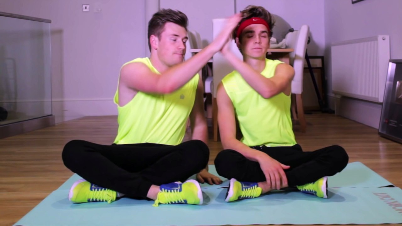 COUPLES YOGA FAIL   ThatcherJoe