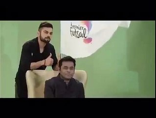 Virat Kohli dances