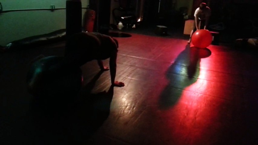 Hit hop dance party