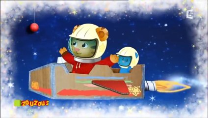 Le village de Dany - Elena et Dany jouent à la fusée