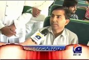 Bijli kab aye gi hum to aap ko vote dy kar rul gaye- train passenger to khawaja saad rafiq