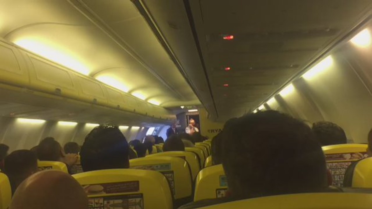 Irish Pilot Has the 'Craic' With Fans Flying to Euro 2016 Game