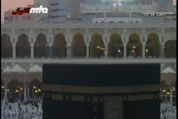 Zamin Ka Bojh Wo Sar Par Uthaaey