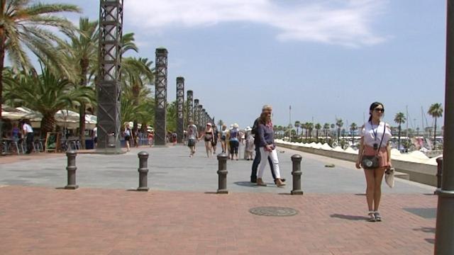 La jornada electoral del 26J empieza con nubes pero desde media mañana luce el sol