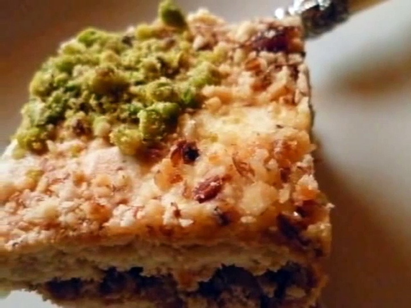 Gateau Courant D Air Khobzet El Ehwe Recette Tunisienne Video Dailymotion