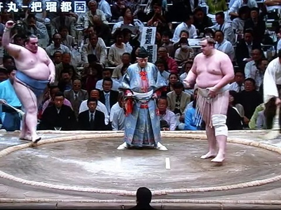 把瑠都ー平成24年5月場所九日目臥牙丸戦