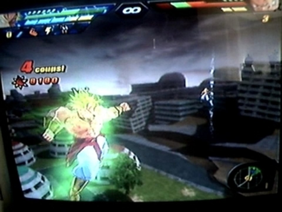 TENKAICHI 2 :Broly vs gogeta