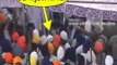 Police Attacked on Sikhs in Punjab During Protest | Beadbi Kotakpura | Punjab News