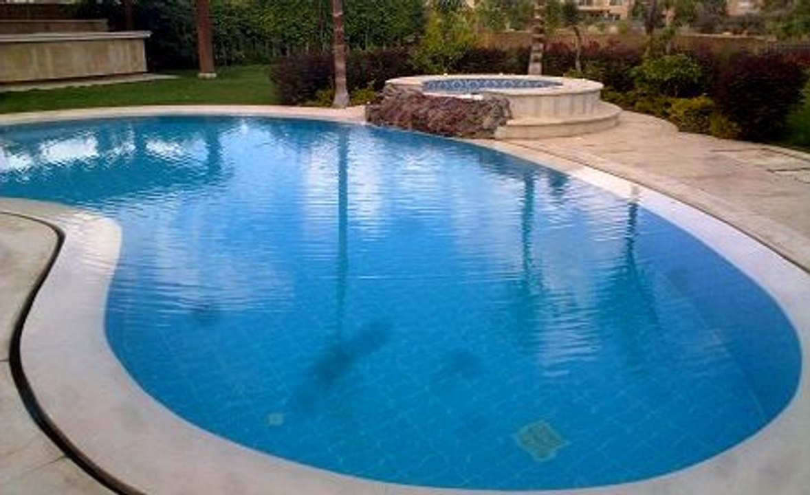 Making Swimming Pool شركة حمامات سباحة لـ انشاء حمامات السباحة