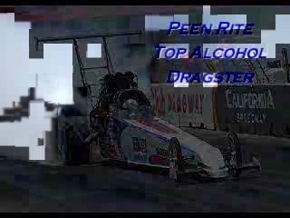 Vue arriere sur un dragster (427km/h)