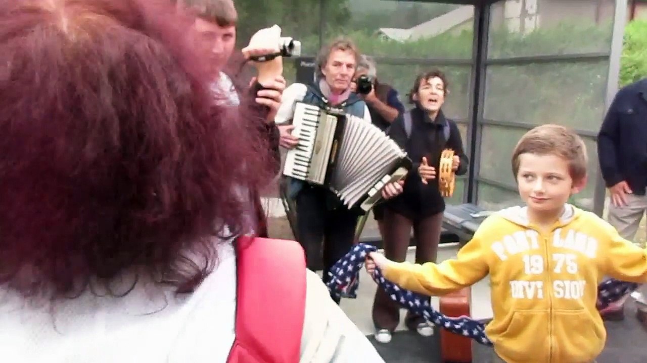 2016 06 26 PREMIER VOYAGE OLORON-BEDOUS VELORAIL ARRIVEE BEDOUS  ROUSSET ET CHANTS