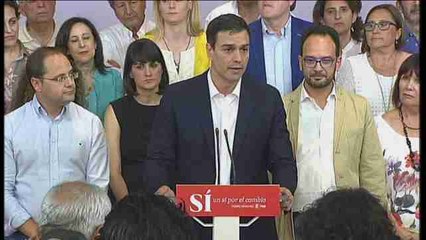Sánchez dice "no estar satisfecho" y culpa a Iglesias del crecimiento del PP