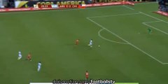 Gary Medel BRUTAL INJURY on the post - Argentina vs Chile - Copa America Final - 26-06-2016