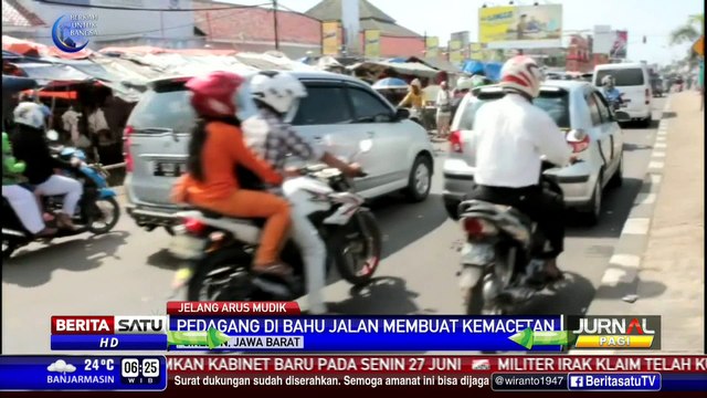 Pasar Tumpah Macetkan Jalur Pantura Cirebon