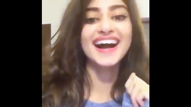 Pakistani-Actresses-Sajal-Ali-Saba-Qamar-Dance-Video