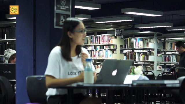 Beautiful Flowers To Beautiful Girls - Adorable Reactions