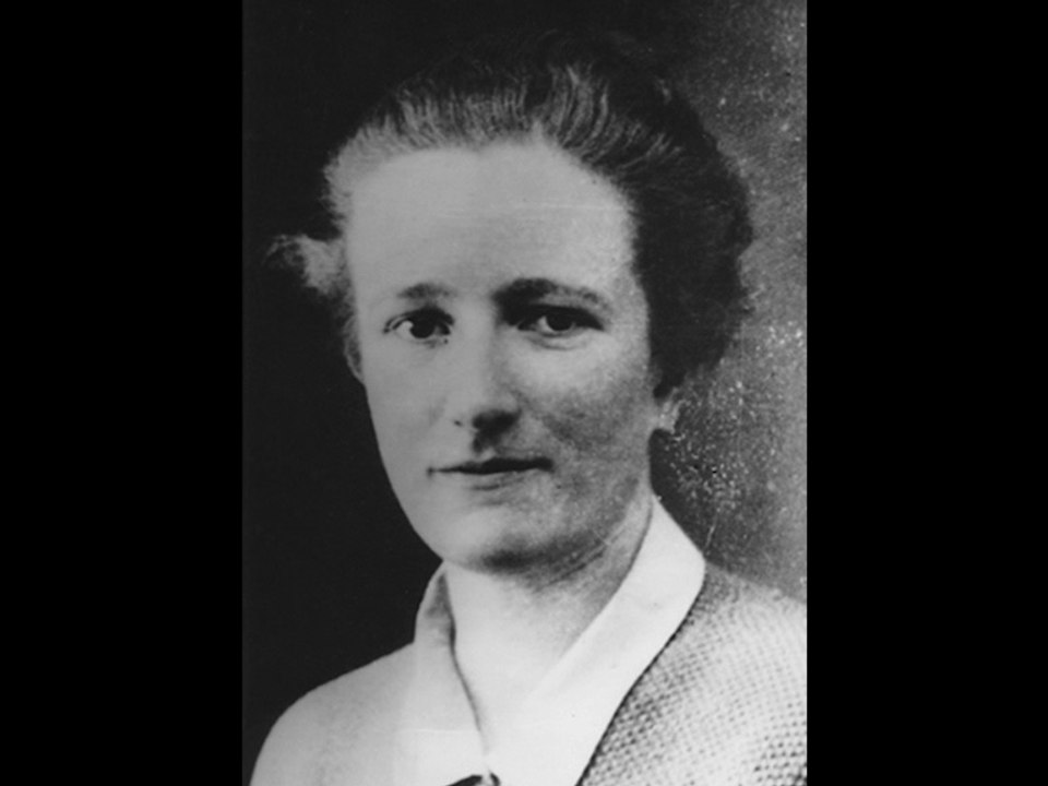 SUZANNE MASSON - Portrait de Résistante