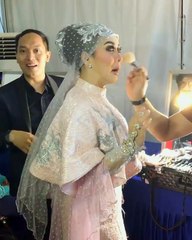 Trend Baru Gaun & Kerudung Manja Ala Princess Syahrini Edisi Lebaran 2016