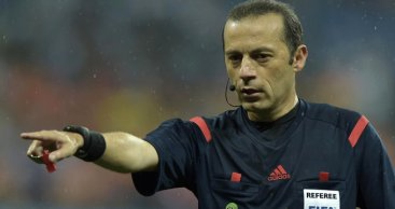 Cüneyt Çakır, Bugün İtalya - İspanya Maçını Yönetecek