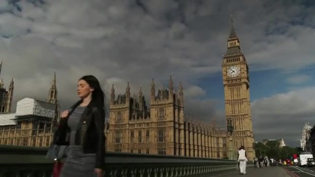 Em clima de apreensão e incerteza, Europa quer divórcio rápido do Reino Unido