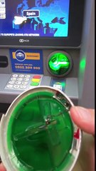 Comment démasquer un distributeur de billets piégé