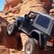 Impressionnant : une Jeep 4x4 passe un mur vertical !