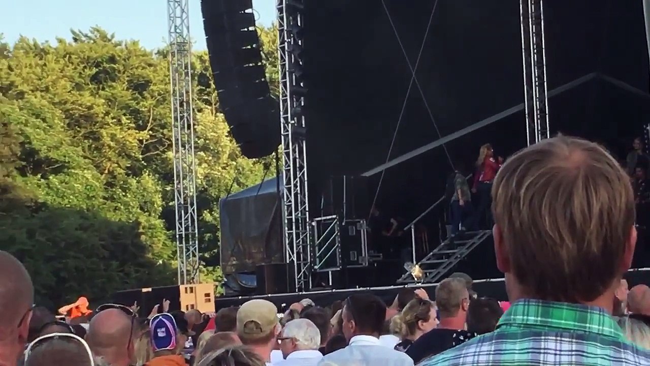 Anastacia Performing Paid My Dues Live on Esbjerg Festival 4-6-2016