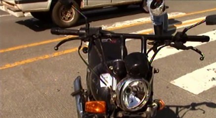 Un motociclista muerte al ser impactado por un bus