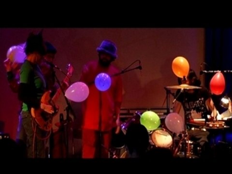 LE CLUB DES CHATS LIVE AU DIVAN DU MONDE @ BIG SHOW