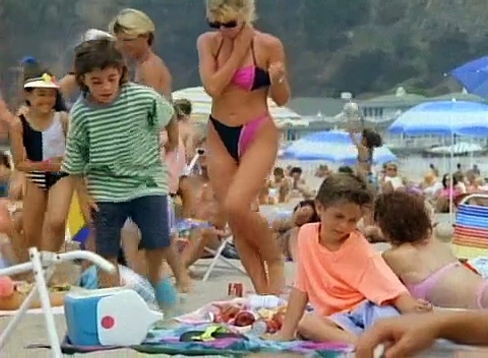 Baywatch S 1 E 3 Heat Wave