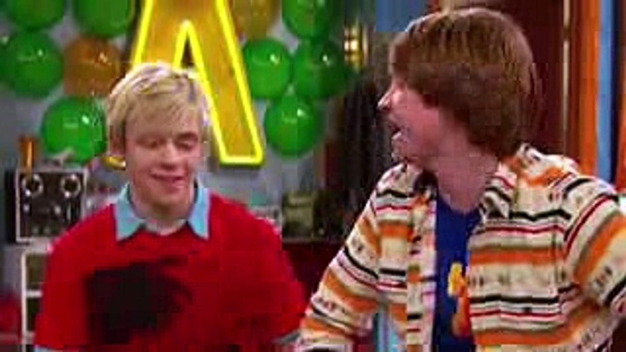 Austin & Ally Season 1 Ep 10 World Records & Work Wreckers