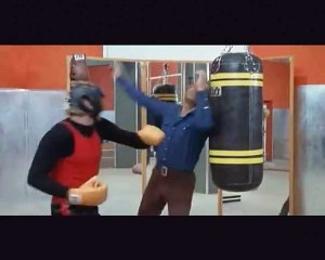 Bud Spencer, les meilleurs moments de ses scènes de bagarres