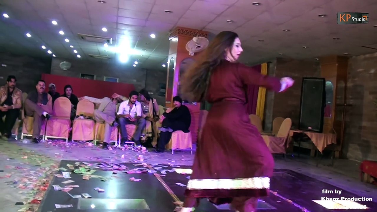 Mehwish Wedding Mujra 2016