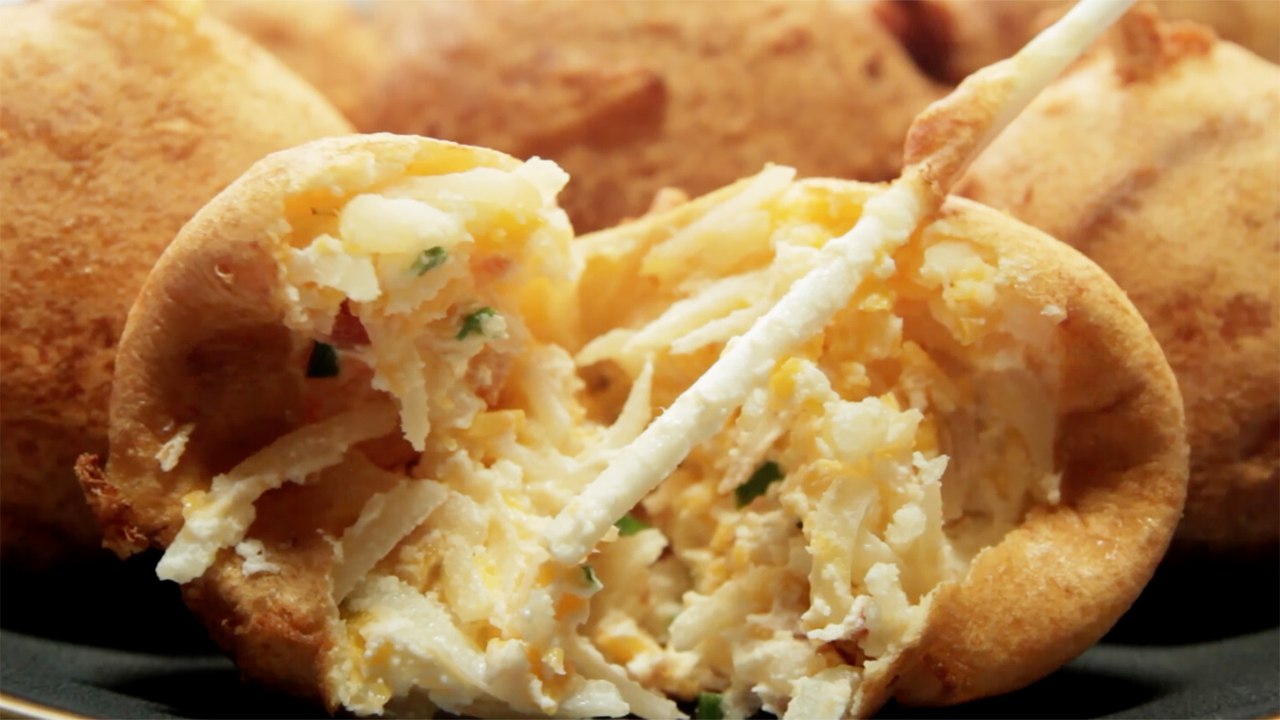 Loaded Potato Bombs - Breakfast On A Stick