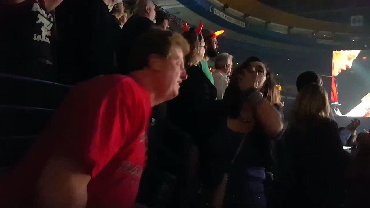 AC/DC 10