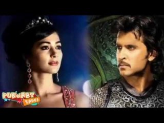 Hrithik Roshan's New Co-Star Pooja Hegde in "MOHENJO DARO"