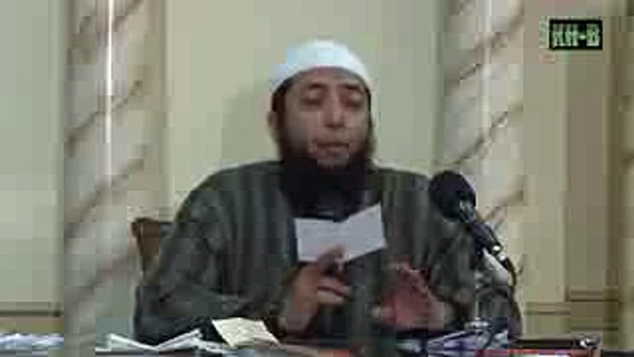 PUASA - Jika bulan ramadhan mendekati idul fitri sering terjadi perselisihan penentuan jatuhnya idul fitri padahal tidak boleh puasa di hari raya, bagaimana menyikapi ini