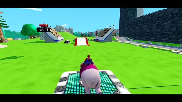 MONSTER TRUCKS MCQUEEN COLORS SMASH CARS & LIGHTNING MCQUEEN + FUN with Spiderman & Mickey Mouse_4